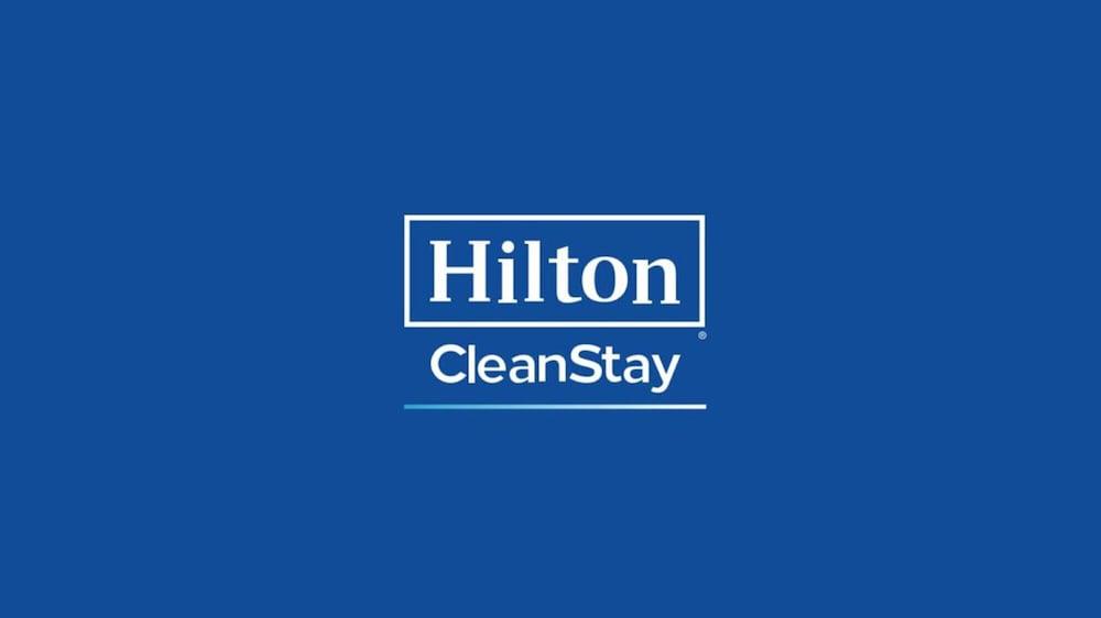 Hilton Garden Inn Оукбрук-Террес Екстер'єр фото
