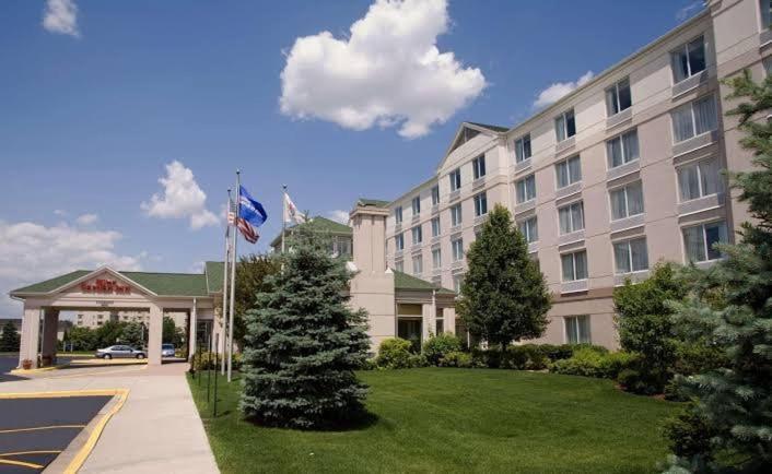 Hilton Garden Inn Оукбрук-Террес Екстер'єр фото